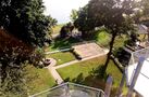 DG - Blick in den Park.jpg