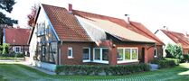 Werder - Hofseite.jpg