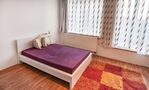 makellos Herrnburg Zimmer OG 2.jpg